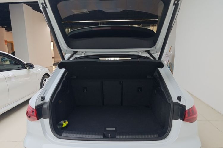 Audi A3 2021 immagine di auto #19