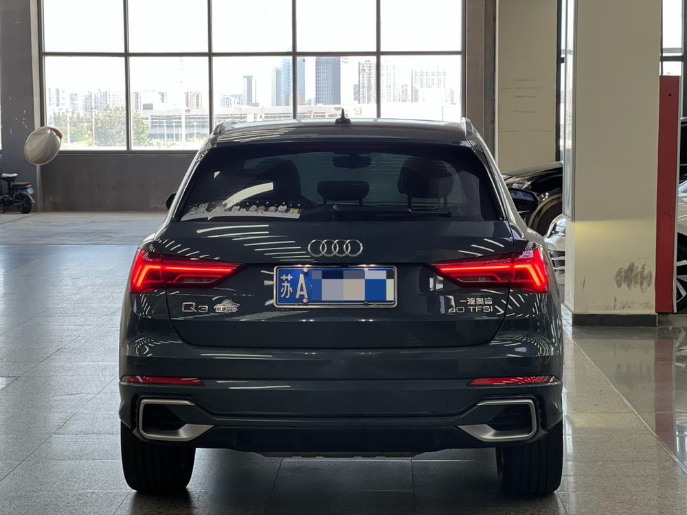 Audi Q3 2023 #4 Audi Q3 2023 car image #4