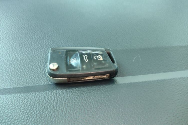 Volkswagen Polo 2019 car image #9