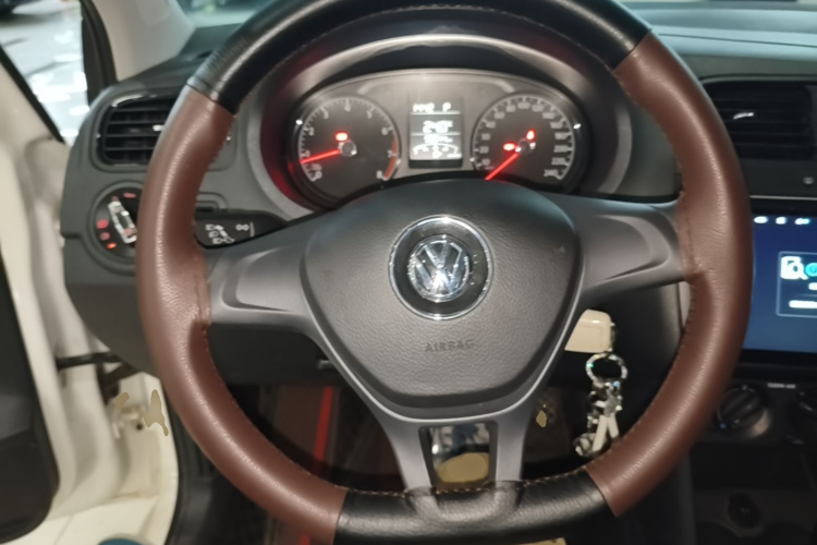 Volkswagen Polo 2018 #11 Volkswagen Polo 2018 car image #11