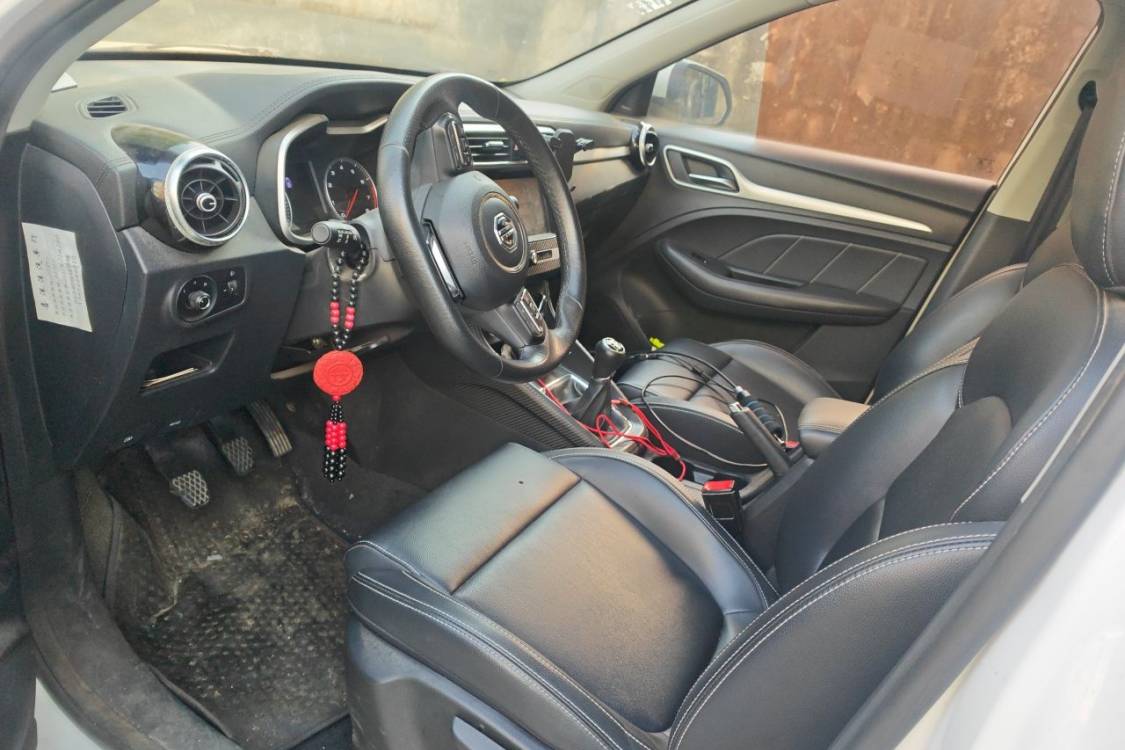 MG ZS 2018 car image #23