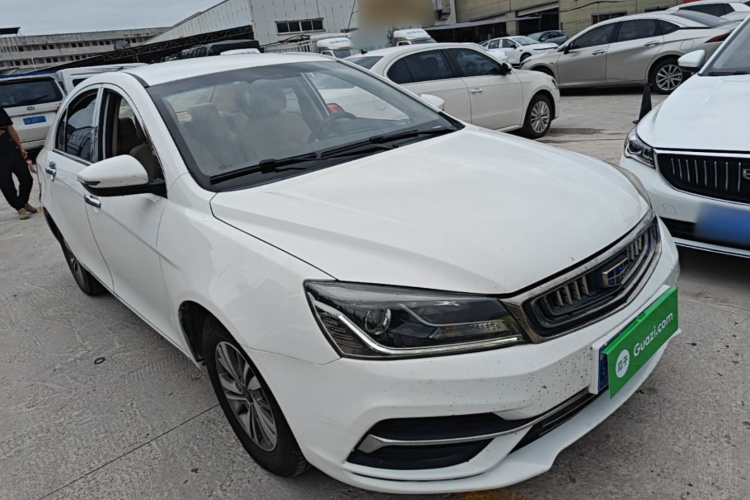 GEELY Emgrand 2018 car image #4