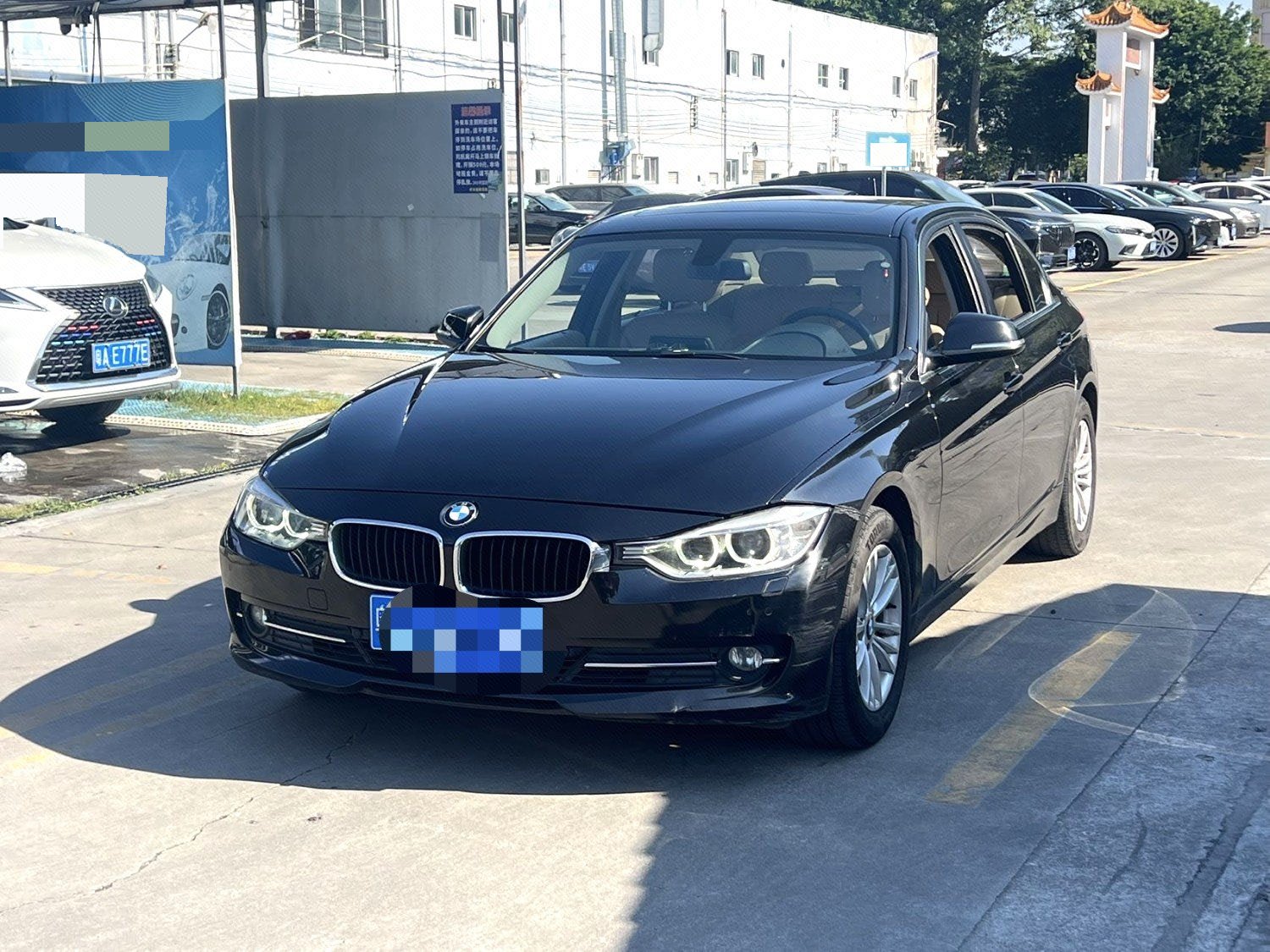 BMW 3 Series 2013 BMW 3 Series 2013 image de voiture