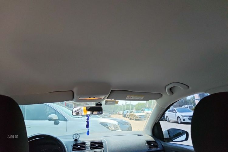 Volkswagen Polo 2019 car image #20