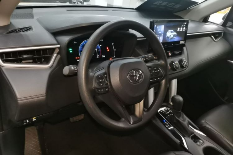 Toyota Corolla Cross 2024 #10 Toyota Corolla Cross 2024 car image #10