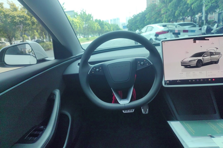 Tesla Model 3 2025 #11 Tesla Model 3 2025 car image #11