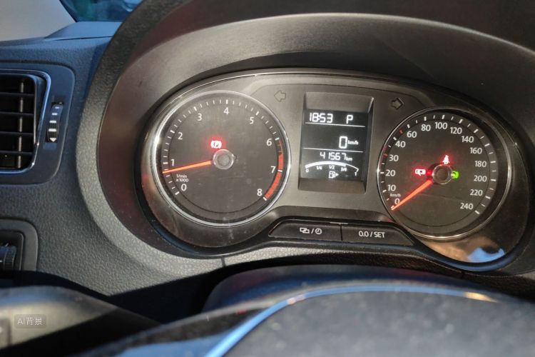 Volkswagen Polo 2016 #14 Volkswagen Polo 2016 car image #14