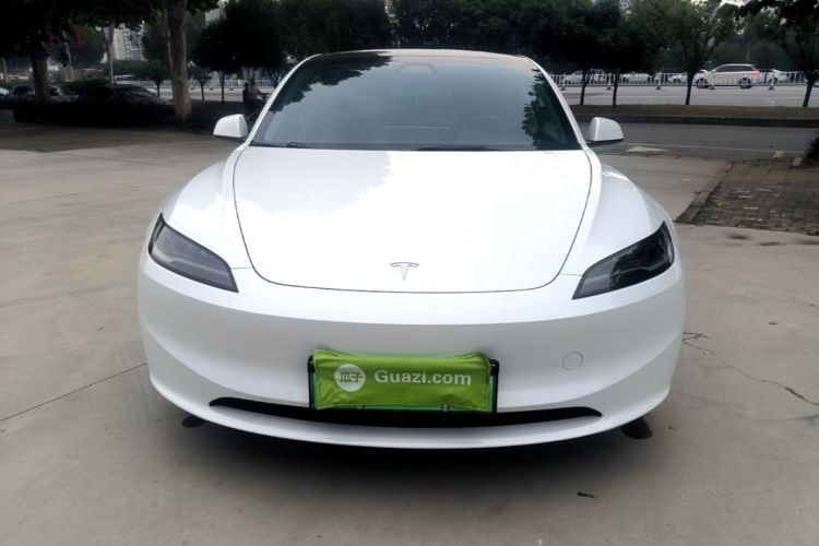 Tesla Model 3 2024 изображение автомобиля #3