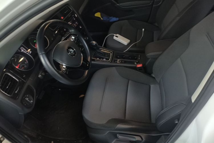 Volkswagen Golf 2019 #15 Volkswagen Golf 2019 car image #15