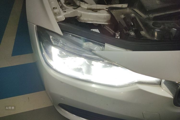 BMW 3 Series 2017 #8 BMW 3 Series 2017 car image #8