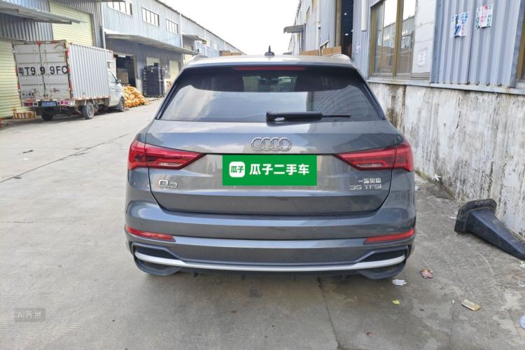 Audi Q3 2021 car image #6