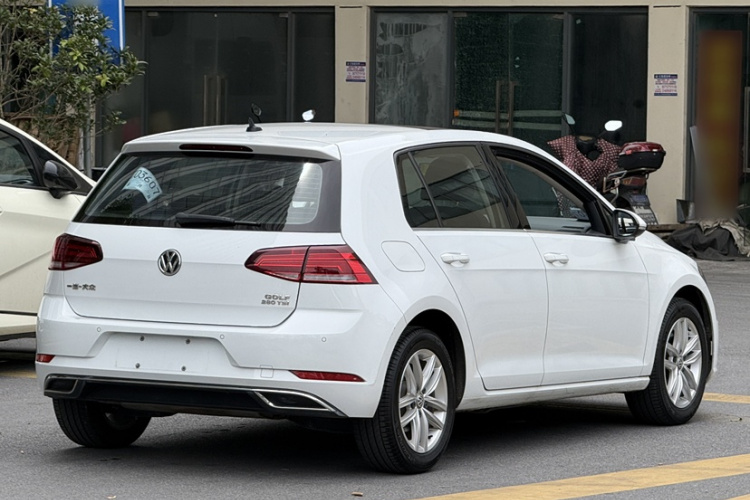 Volkswagen Golf 2019 #5 Volkswagen Golf 2019 car image #5