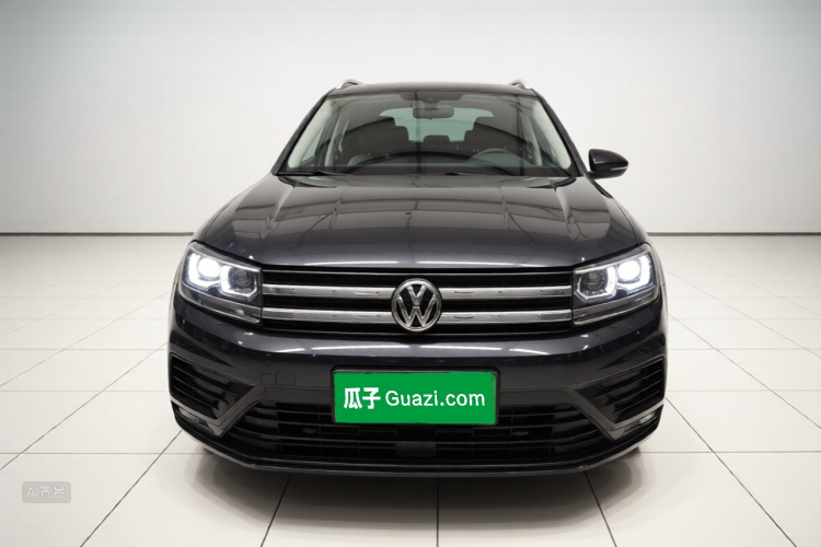 Volkswagen Tharu 2019 car image #3