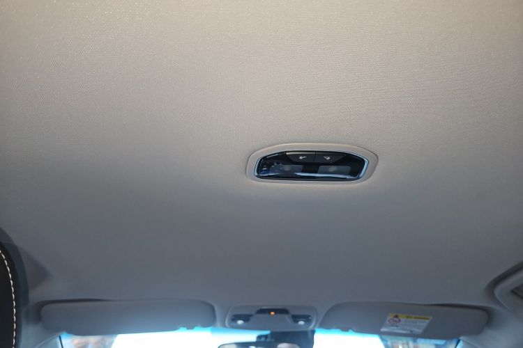 GEELY Emgrand 2020 car image #16