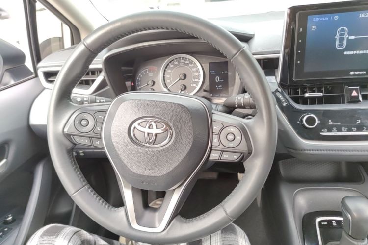 Toyota Corolla 2019 #11 Toyota Corolla 2019 car image #11