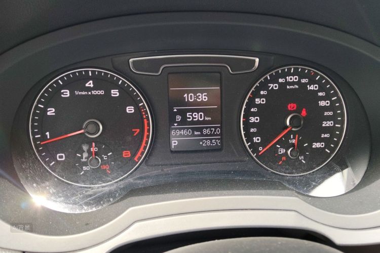 Audi Q3 2018 #14 Audi Q3 2018 car image #14