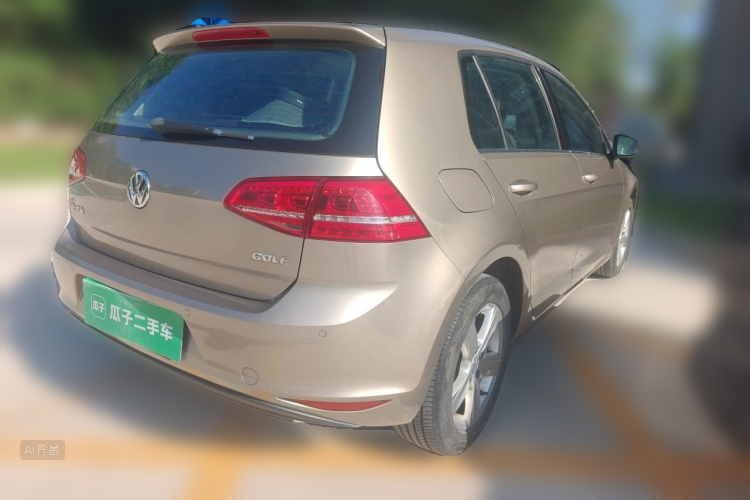 Volkswagen Golf 2016 car image #7