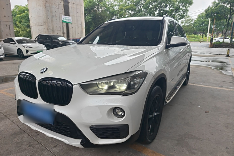 BMW X1 2018 car image #2