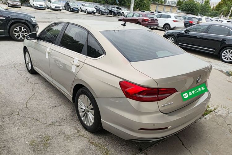 Volkswagen Lavida 2019 car image #5