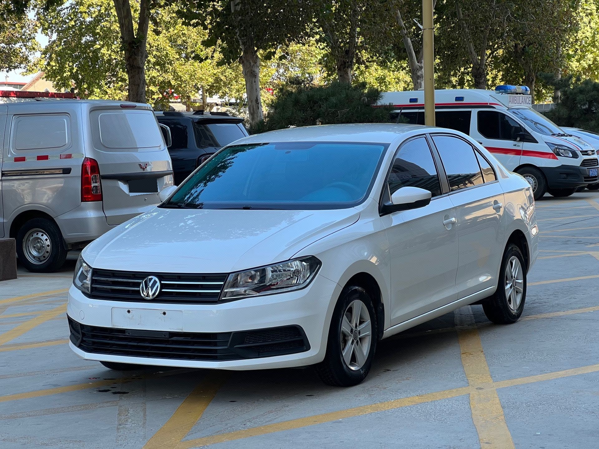 Volkswagen Santana 2018 car image 