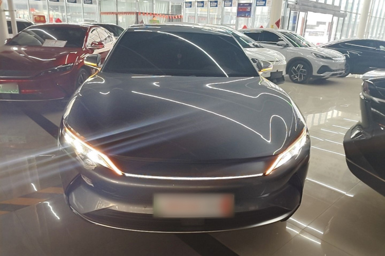 BYD Han 2022 car image #3
