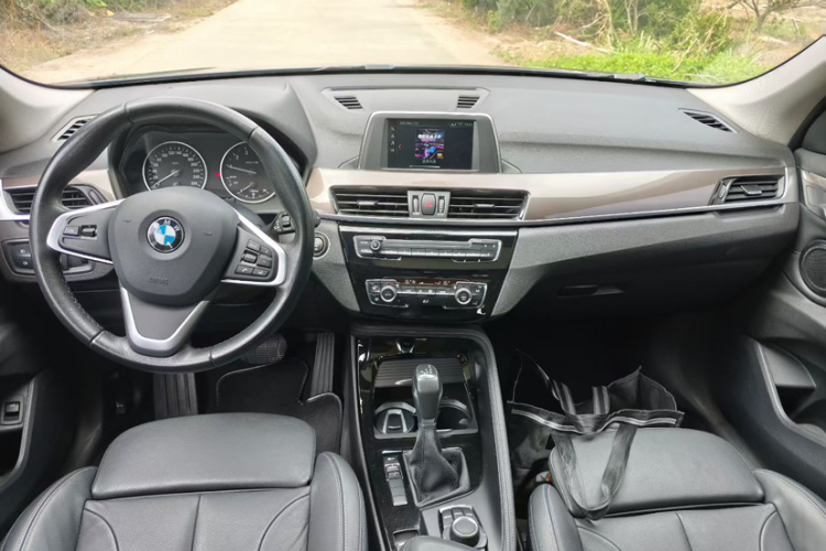 宝马 宝马X1 2018 汽车图片 #16