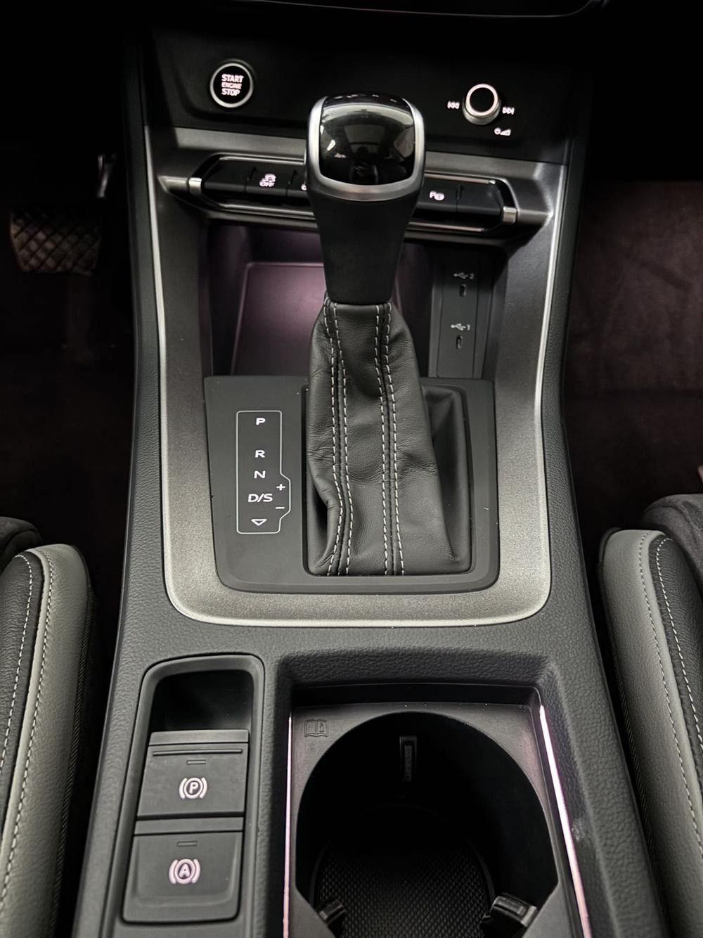 Audi Q3 2022 car image #15
