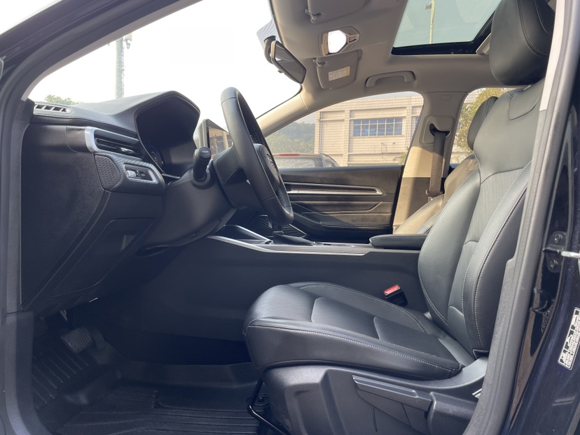 GEELY Emgrand 2022 car image #5