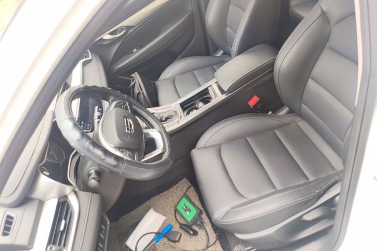 GEELY Emgrand 2020 car image #15
