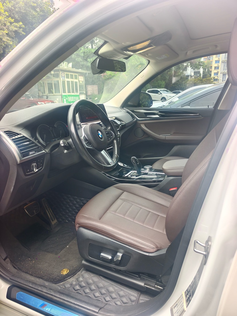 BMW X3 2019 immagine di auto #3