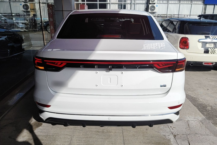 GEELY Emgrand 2024 car image #6