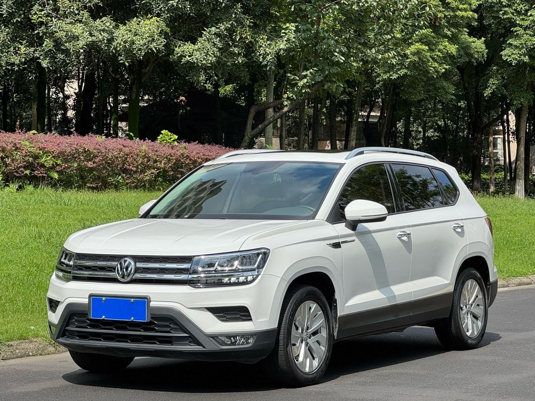 2019 2019 car image