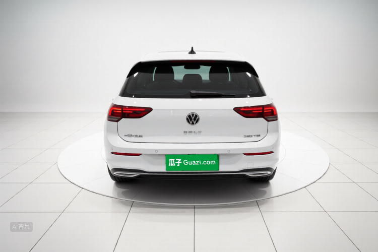 Volkswagen Golf 2024 car image #6