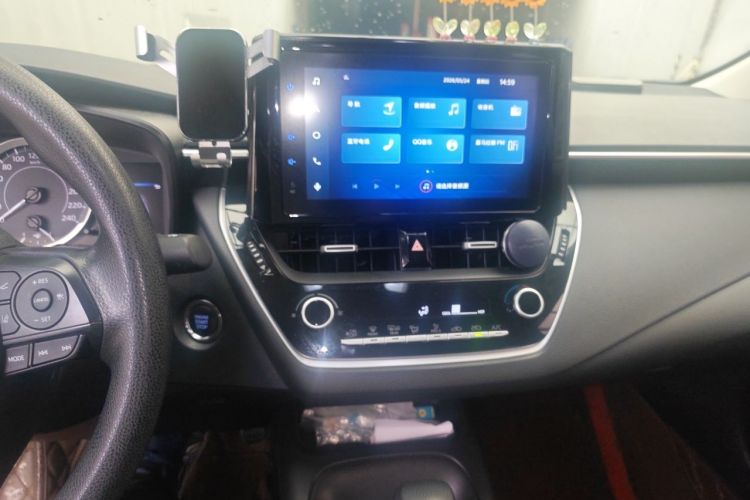 Toyota Corolla 2021 car image #13
