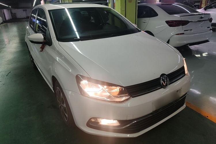 Volkswagen Polo 2019 #4 Volkswagen Polo 2019 car image #4
