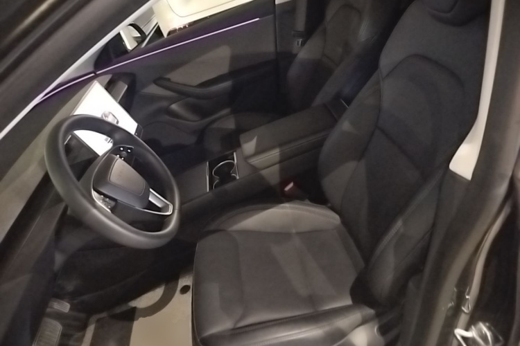 Tesla Model 3 2025 #15 Tesla Model 3 2025 car image #15