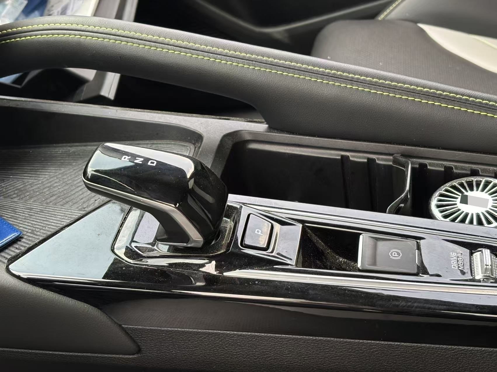 GEELY Coolray 2022 imagem de carro #7