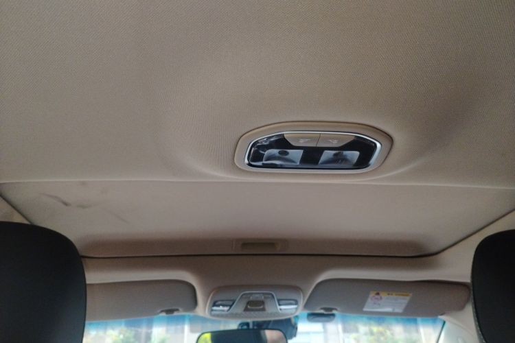 GEELY Emgrand 2018 #20 GEELY Emgrand 2018 car image #20