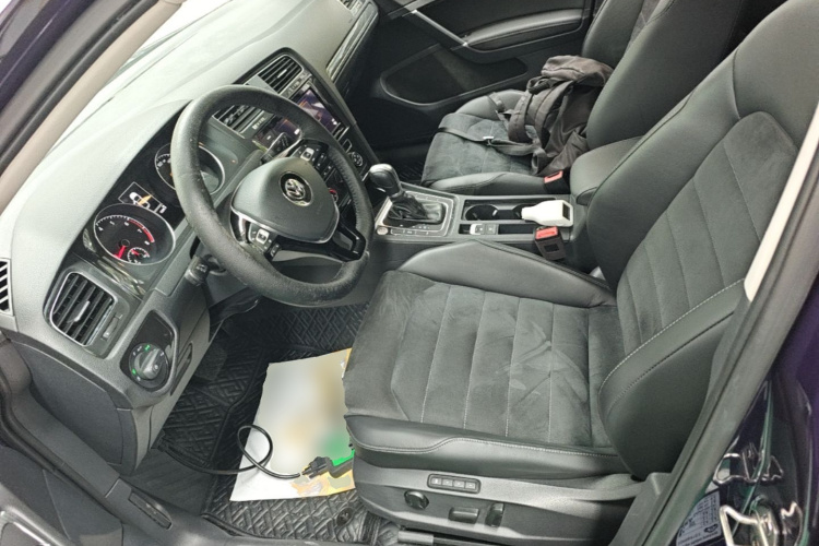 Volkswagen Golf 2019 #15 Volkswagen Golf 2019 car image #15