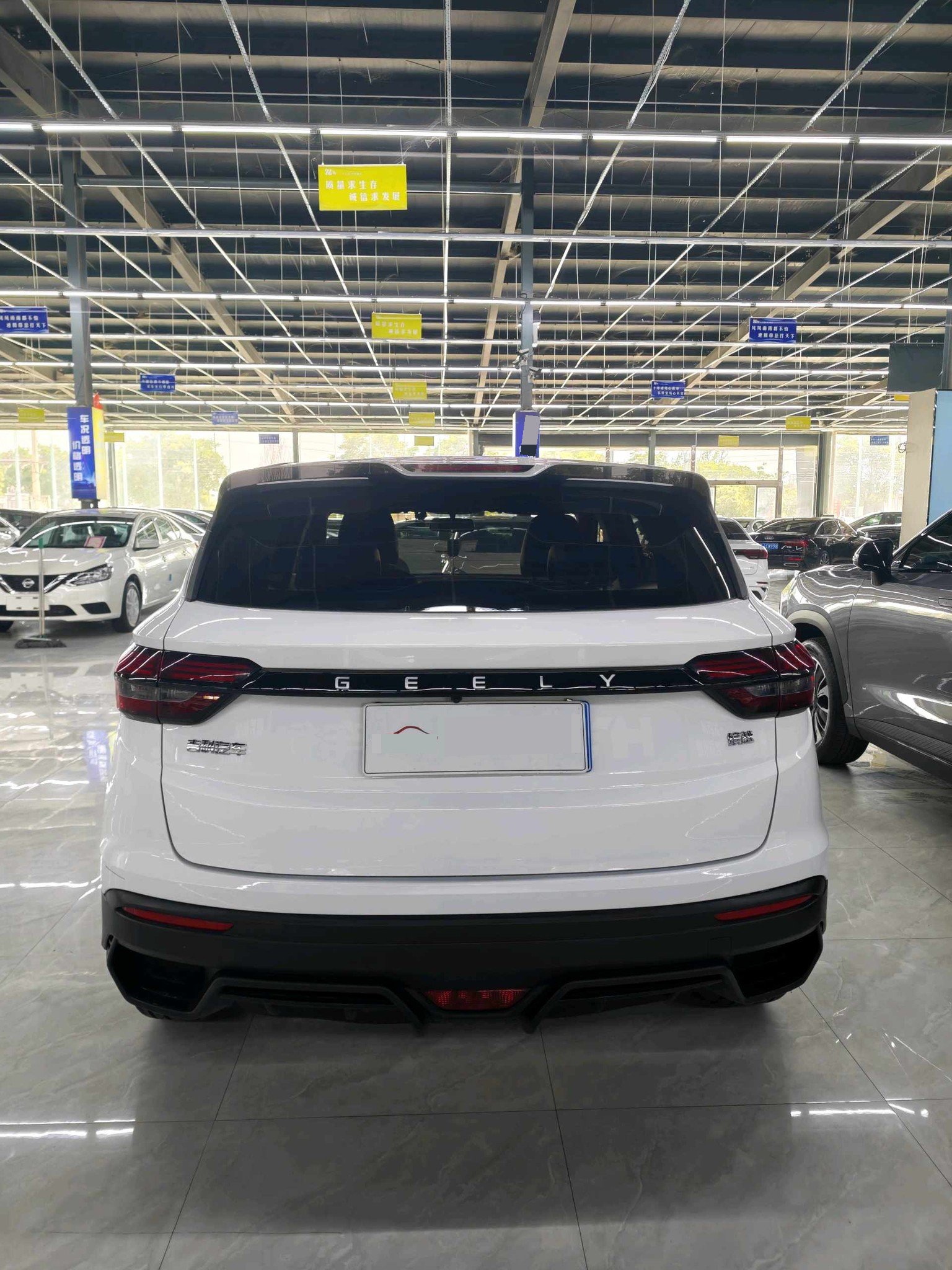 GEELY Coolray 2025 car image #6