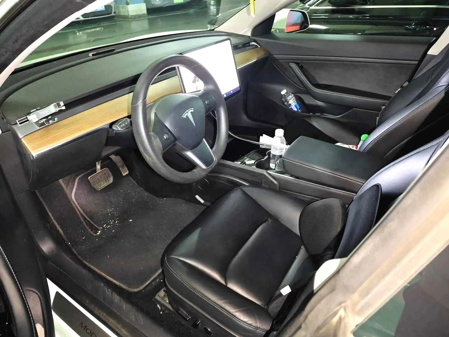 Tesla Model 3 2020 #9 Tesla Model 3 2020 صورة سيارة #9
