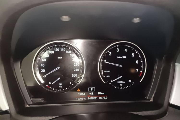 BMW X1 2018 car image #12