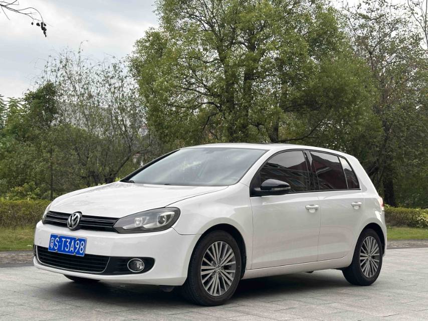 Volkswagen Golf 2013 صورة سيارة 