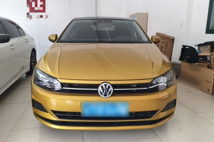 Volkswagen Polo 2019 car image #3