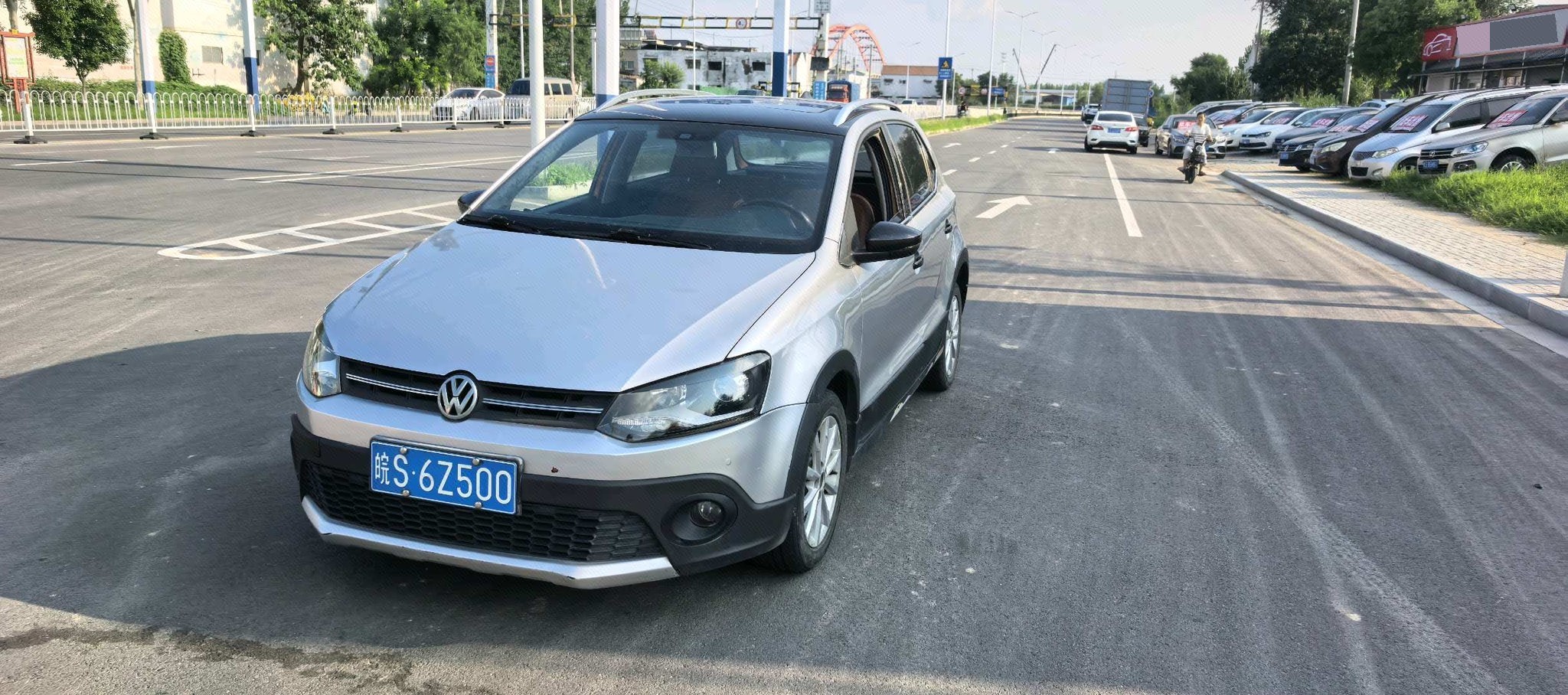 Volkswagen Polo 2014 Volkswagen Polo 2014 car image