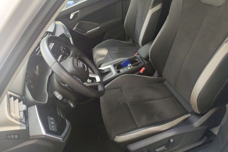 Audi Q3 2019 #17 Audi Q3 2019 car image #17