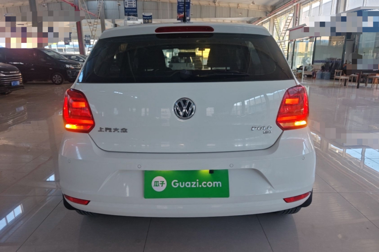 Volkswagen Polo 2017 car image #6