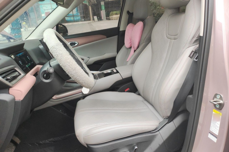BYD YuanUP 2024 car image #19