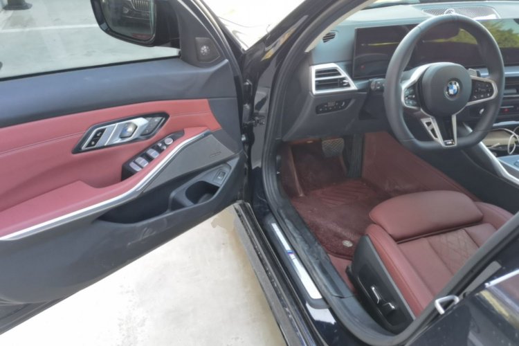 BMW 3 Series 2024 #16 BMW 3 Series 2024 immagine di auto #16