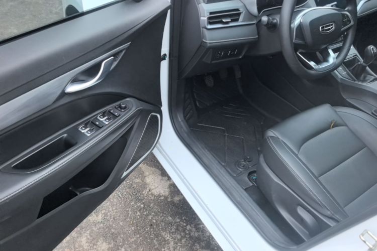 GEELY Emgrand 2022 #16 GEELY Emgrand 2022 image de voiture #16